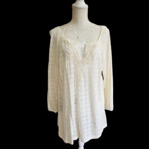 Soft cream colored tunic by Status